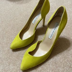 Chineses Laundry Woman’s Shoe